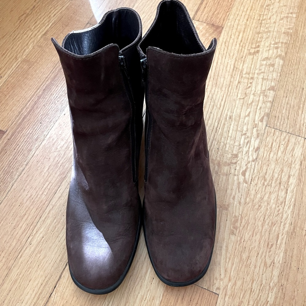 Arche women’s nubuck boots size 10M/41